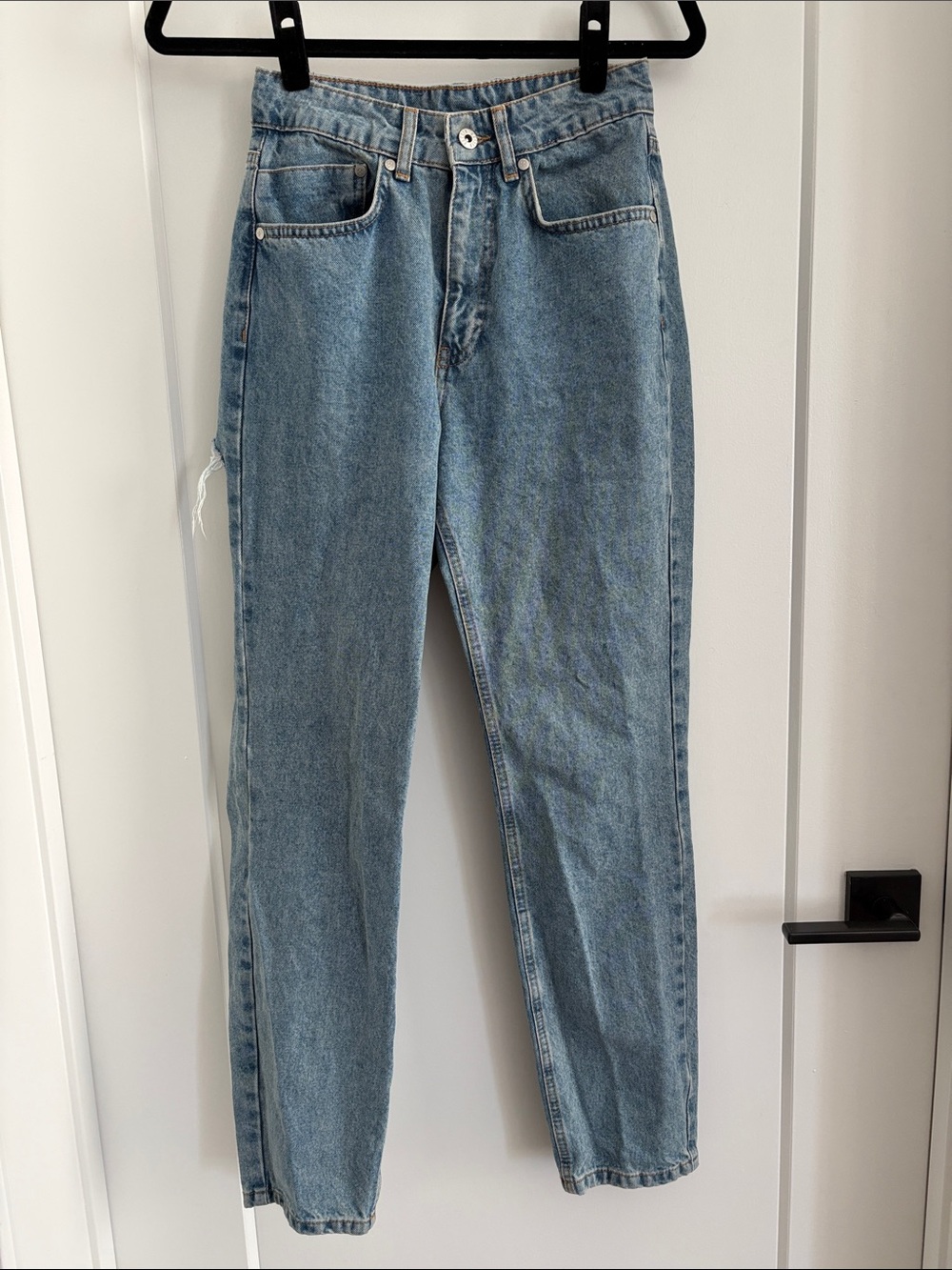 High-Rise Women’s Jeans in Light Blue Wash